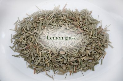 画像2: ハーブ入り香りの牧草　Herbs & Timothy / Lemongrass & Cornflower